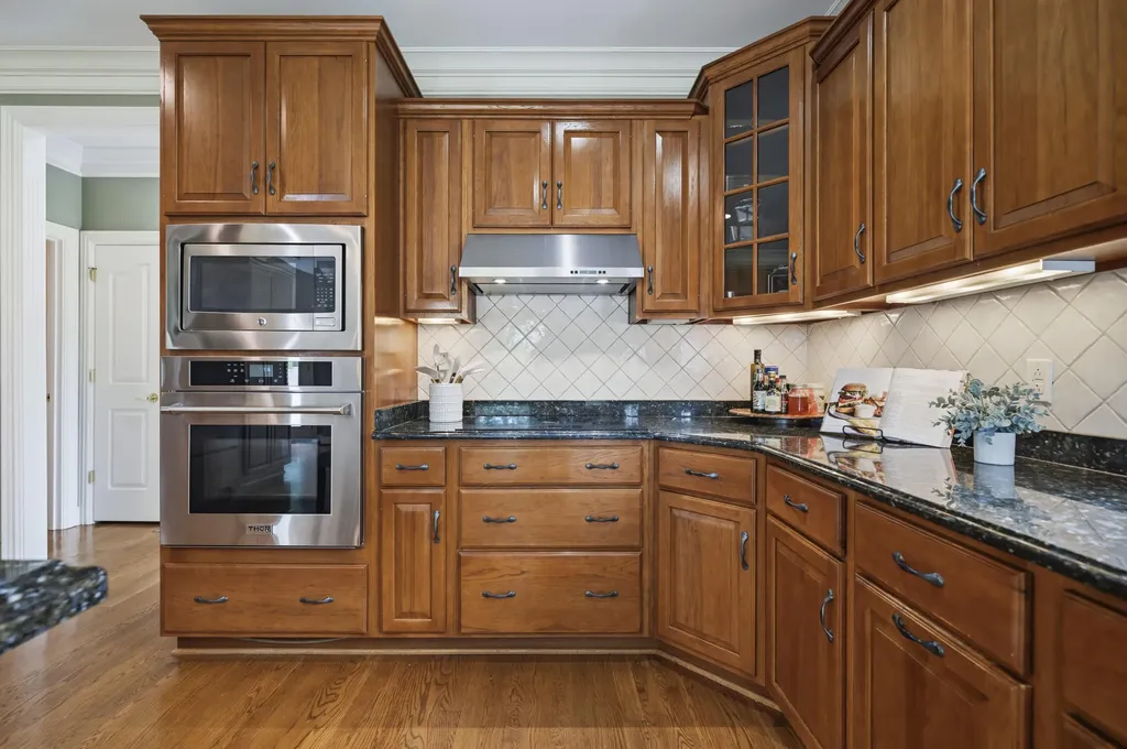 337 Hawthorne Drive Nicholasville KY 40356