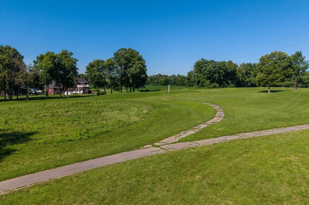 337 Hawthorne Drive Nicholasville KY 40356