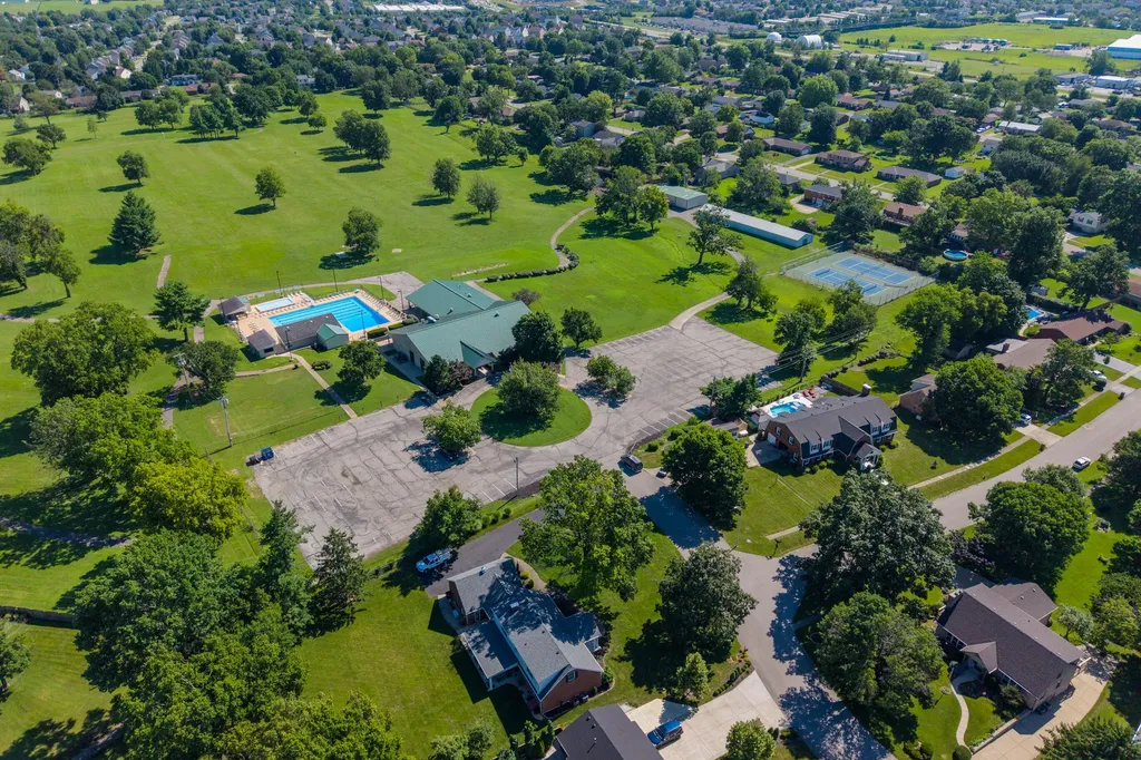 337 Hawthorne Drive Nicholasville KY 40356