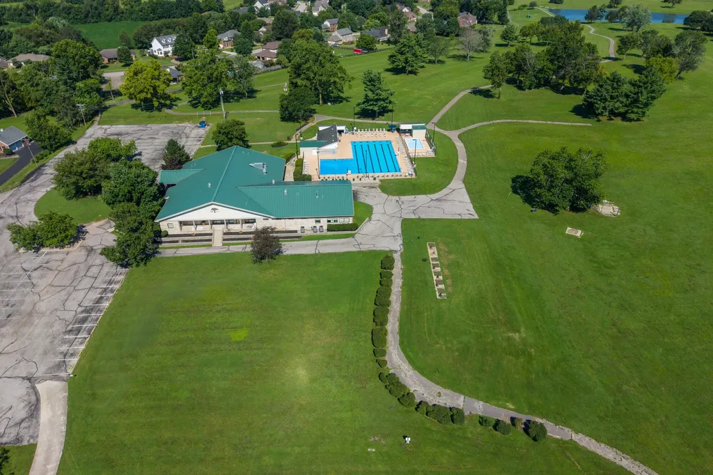 337 Hawthorne Drive Nicholasville KY 40356