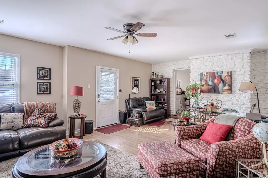 237 Hawthorne Drive Frankfort KY 40601