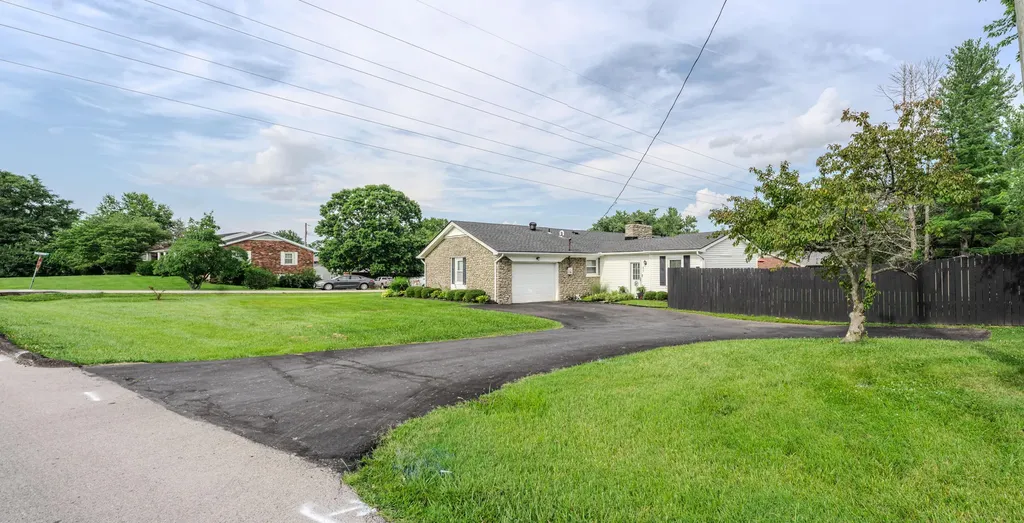 237 Hawthorne Drive Frankfort KY 40601
