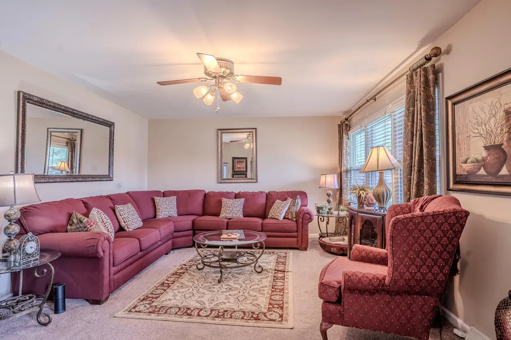 237 Hawthorne Drive Frankfort KY 40601