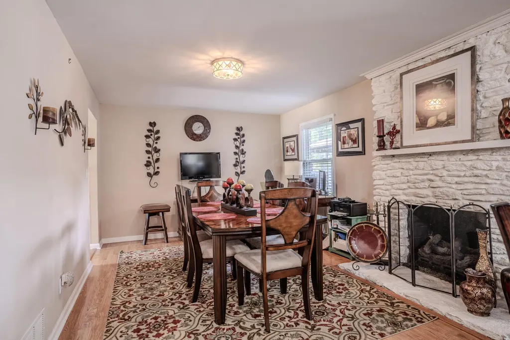 237 Hawthorne Drive Frankfort KY 40601