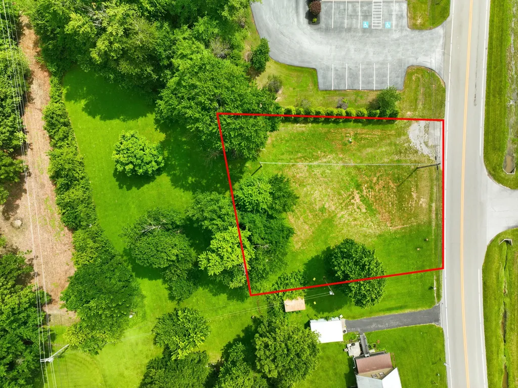 10706 U.s. 127 Dunnville KY 42528