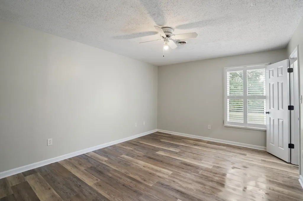 393 Summer Hill Drive Somerset KY 42503