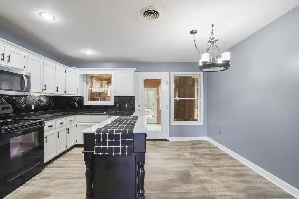 393 Summer Hill Drive Somerset KY 42503