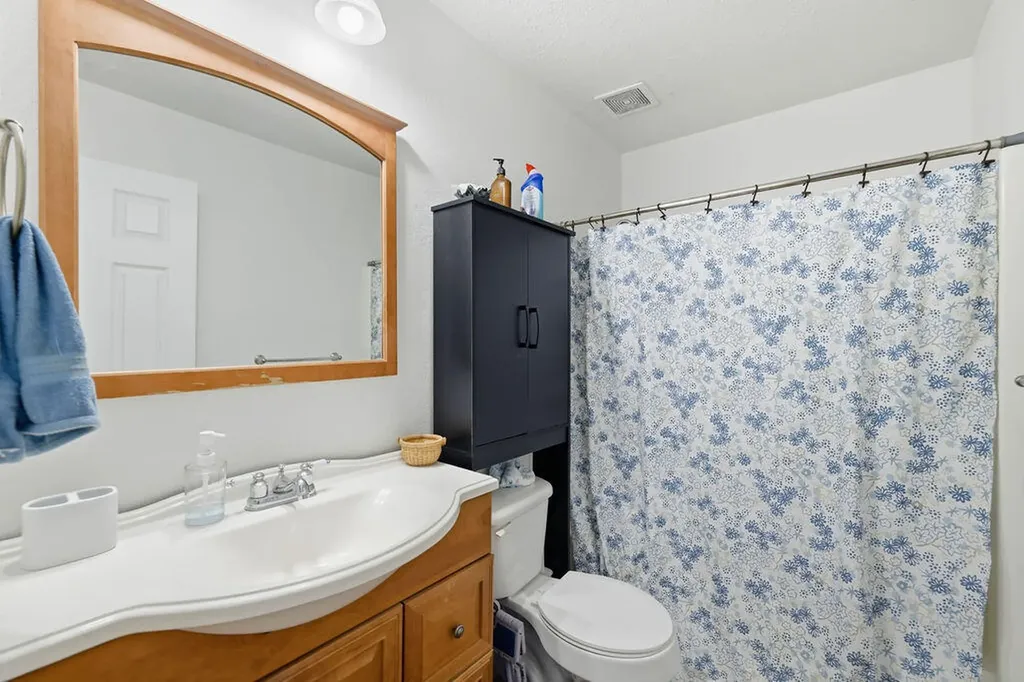 1326 Diuguid Drive Murray KY 42071
