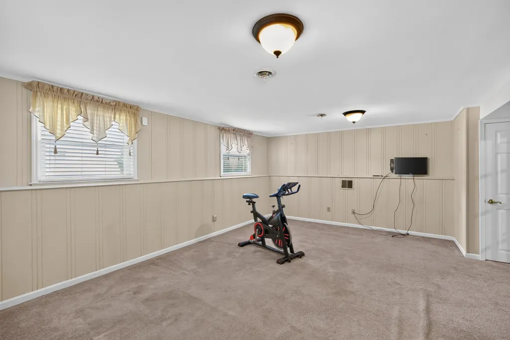 1041 Camellia Drive Lexington KY 40504