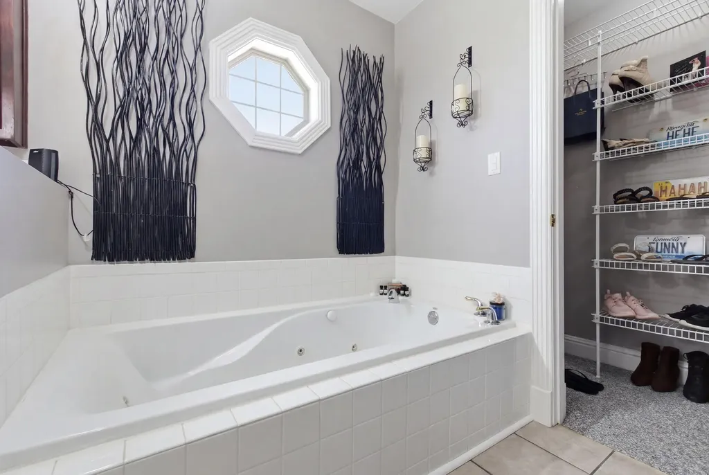 1080 Bay Colony Drive Richmond KY 40475