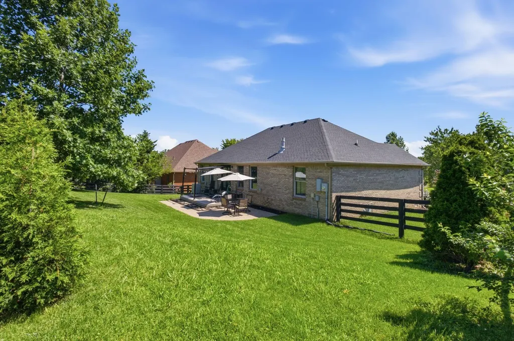 1080 Bay Colony Drive Richmond KY 40475