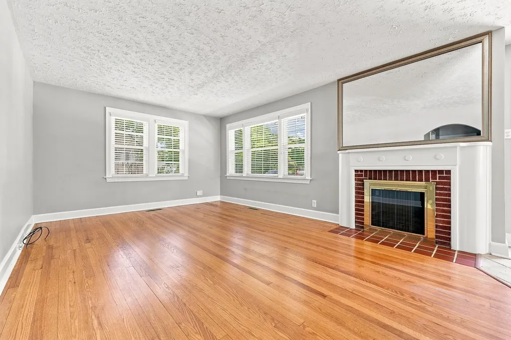 624 Blue Ash Drive Lexington KY 40503
