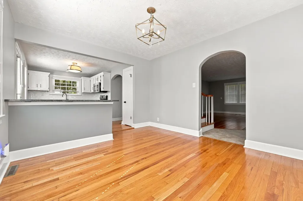 624 Blue Ash Drive Lexington KY 40503