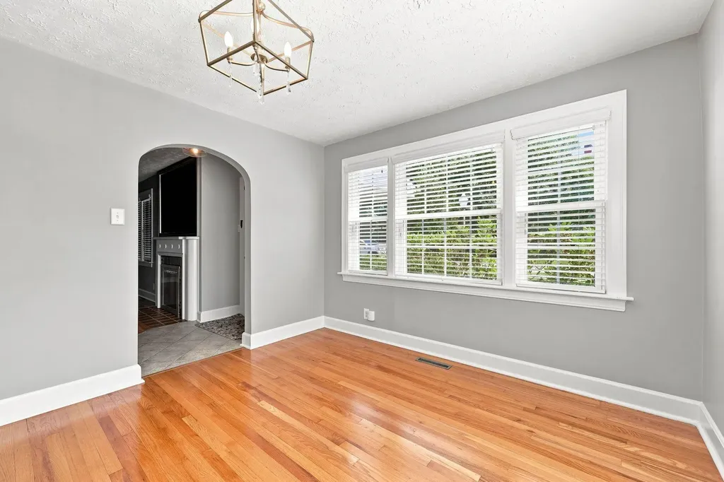 624 Blue Ash Drive Lexington KY 40503