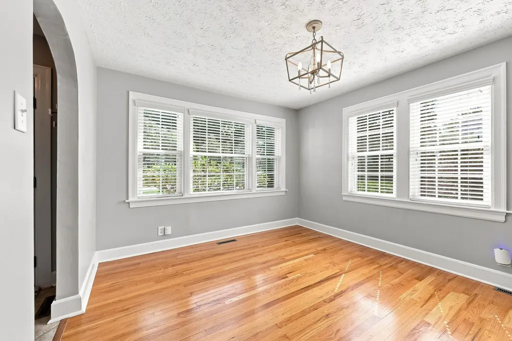 624 Blue Ash Drive Lexington KY 40503
