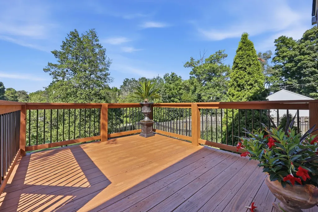 624 Blue Ash Drive Lexington KY 40503