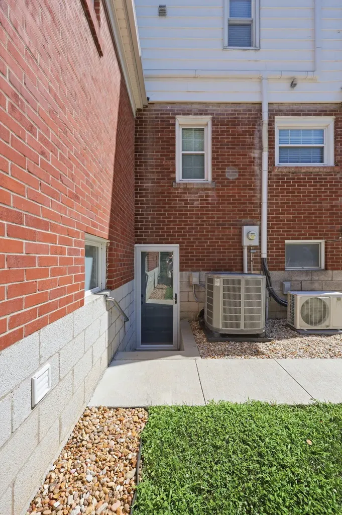 624 Blue Ash Drive Lexington KY 40503