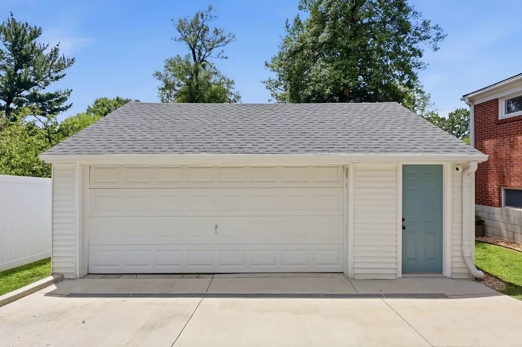 624 Blue Ash Drive Lexington KY 40503