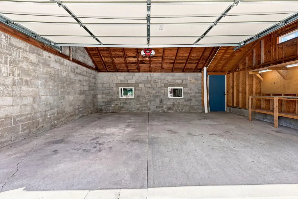 624 Blue Ash Drive Lexington KY 40503