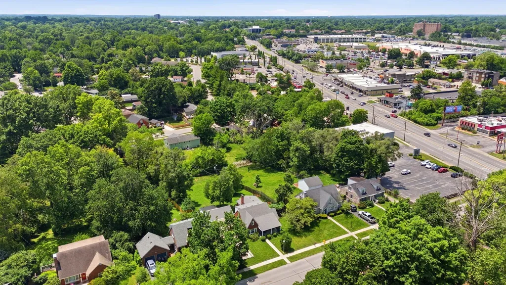 624 Blue Ash Drive Lexington KY 40503