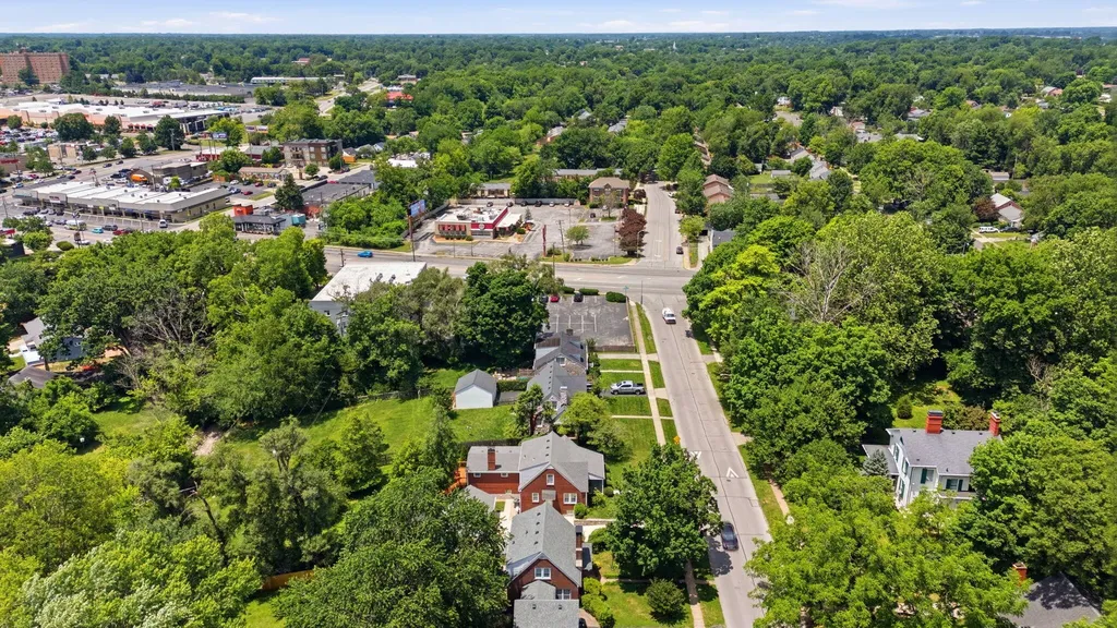 624 Blue Ash Drive Lexington KY 40503