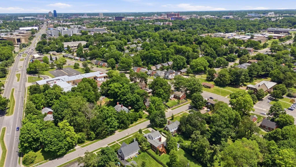 624 Blue Ash Drive Lexington KY 40503