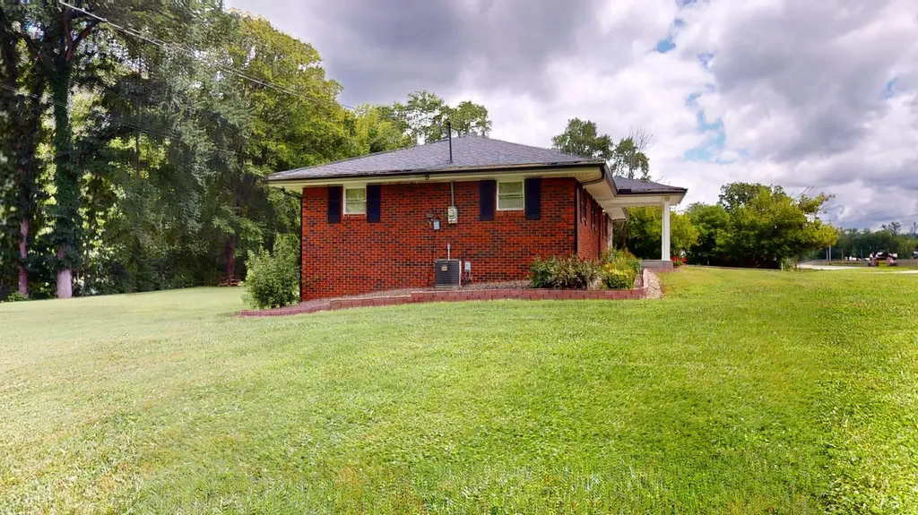 19782 W Us Highway 60 Olive Hill KY 41164