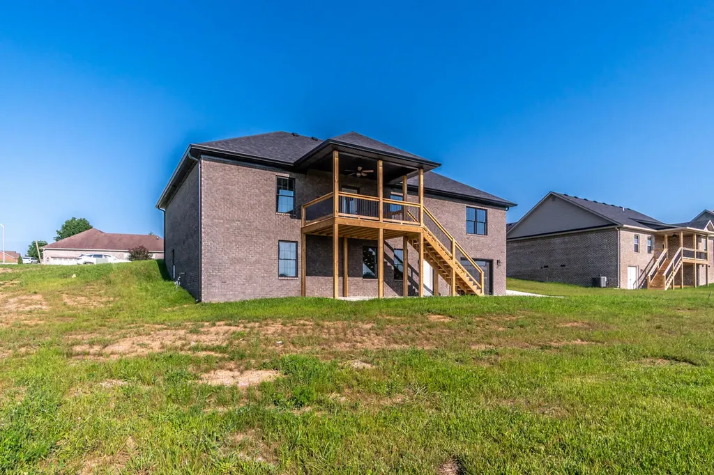 181 Central Park Avenue Berea KY 40403
