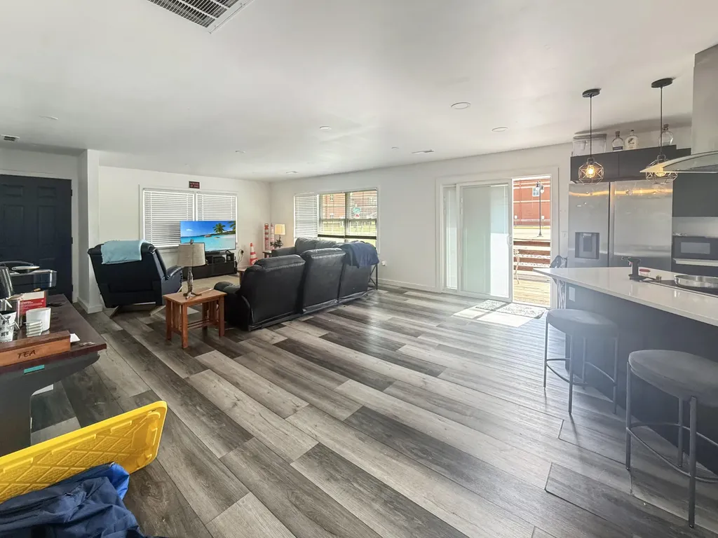 1611 Olive Street Murray KY 42071