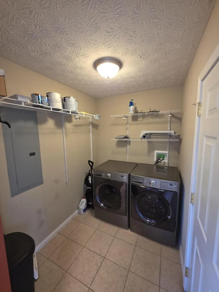 1968 Holly Grove Road Corbin KY 40701