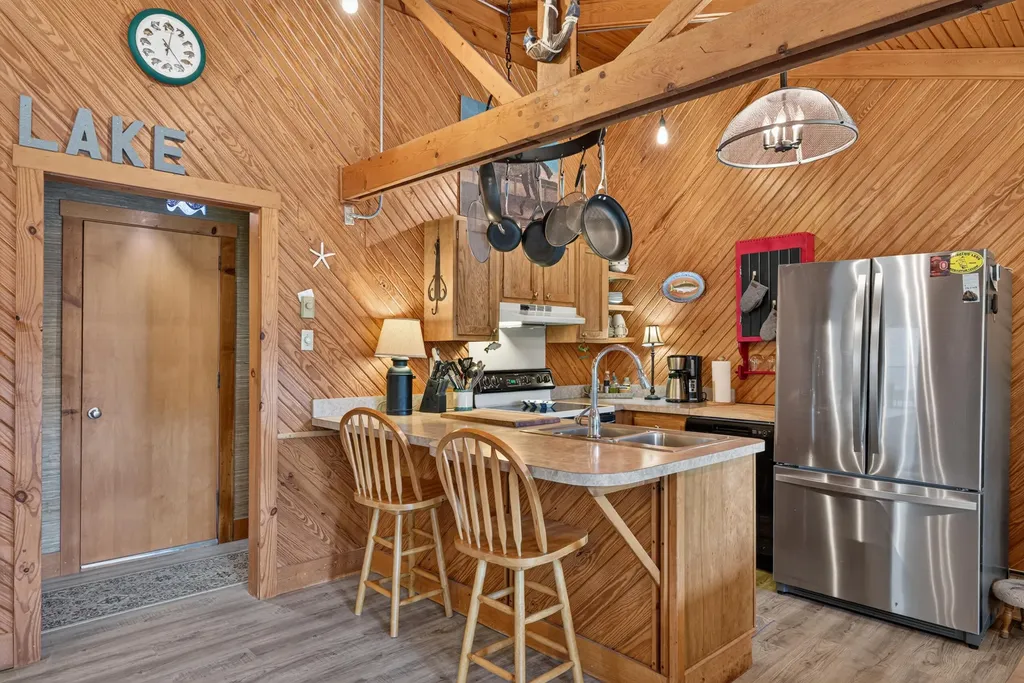 1724 Paradise Camp Road Harrodsburg KY 40330