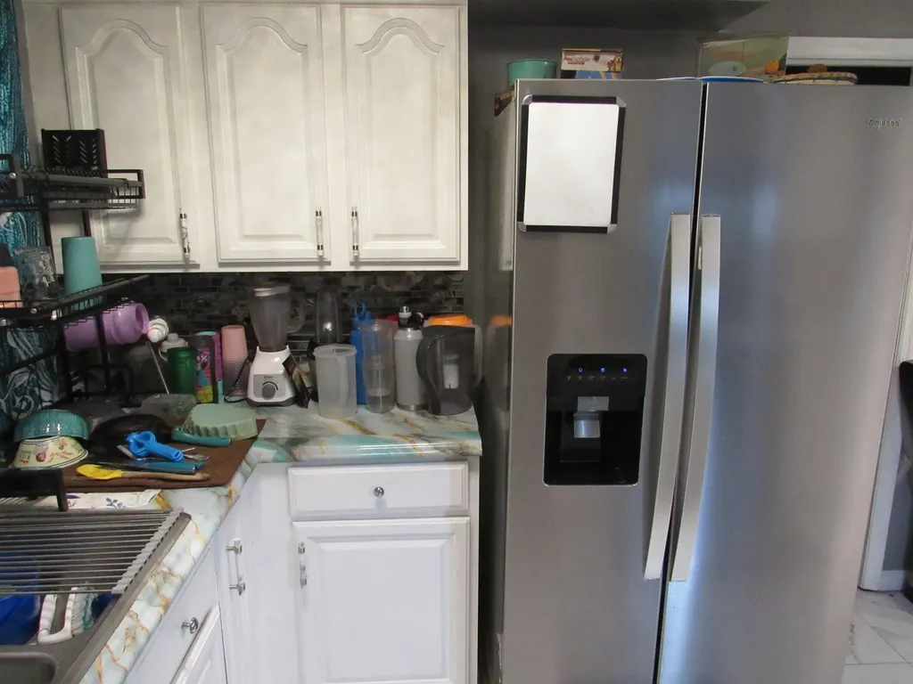 155 Deanne Drive Ledbetter KY 42058