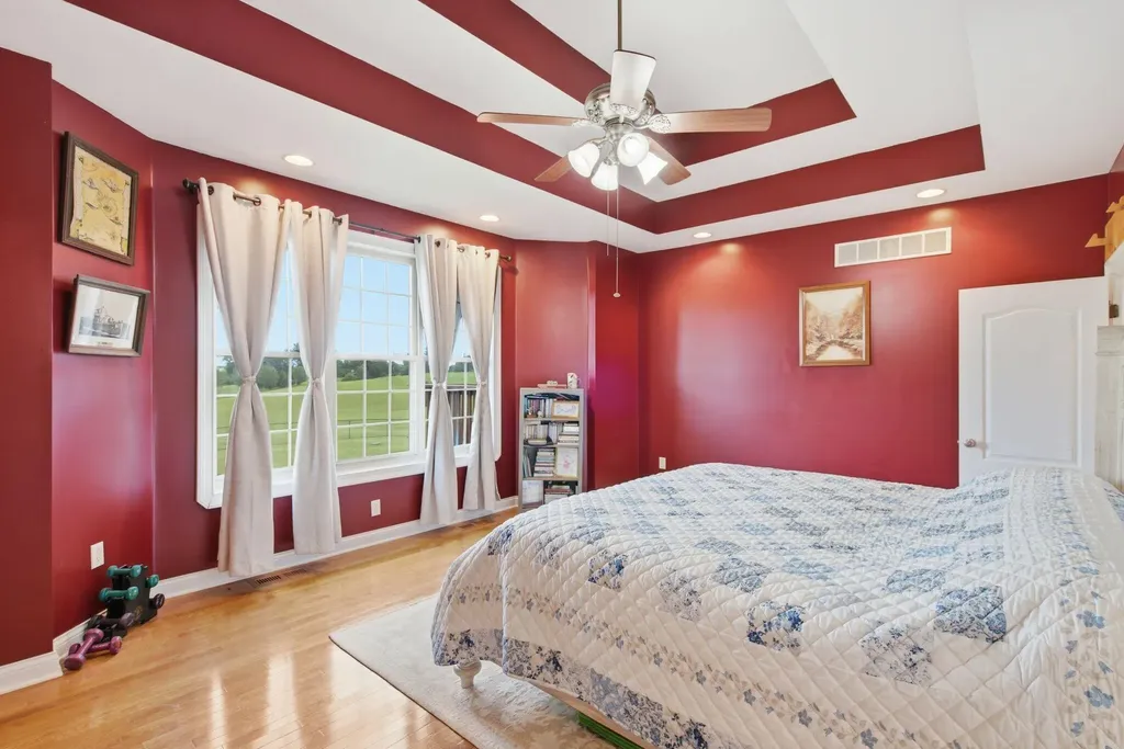 133 Levee Lane Hodgenville KY 42748