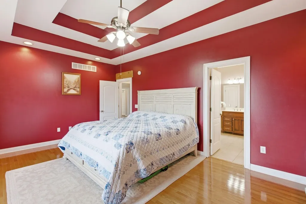 133 Levee Lane Hodgenville KY 42748