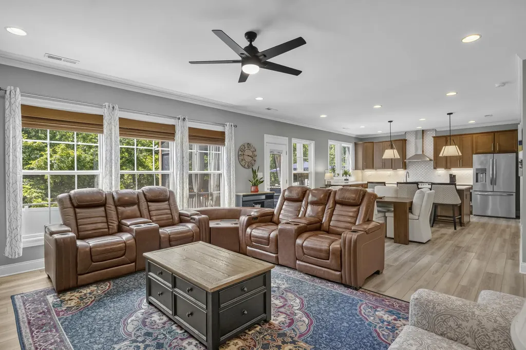 3581 Bay Springs Park Lexington KY 40509