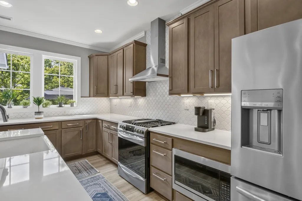 3581 Bay Springs Park Lexington KY 40509