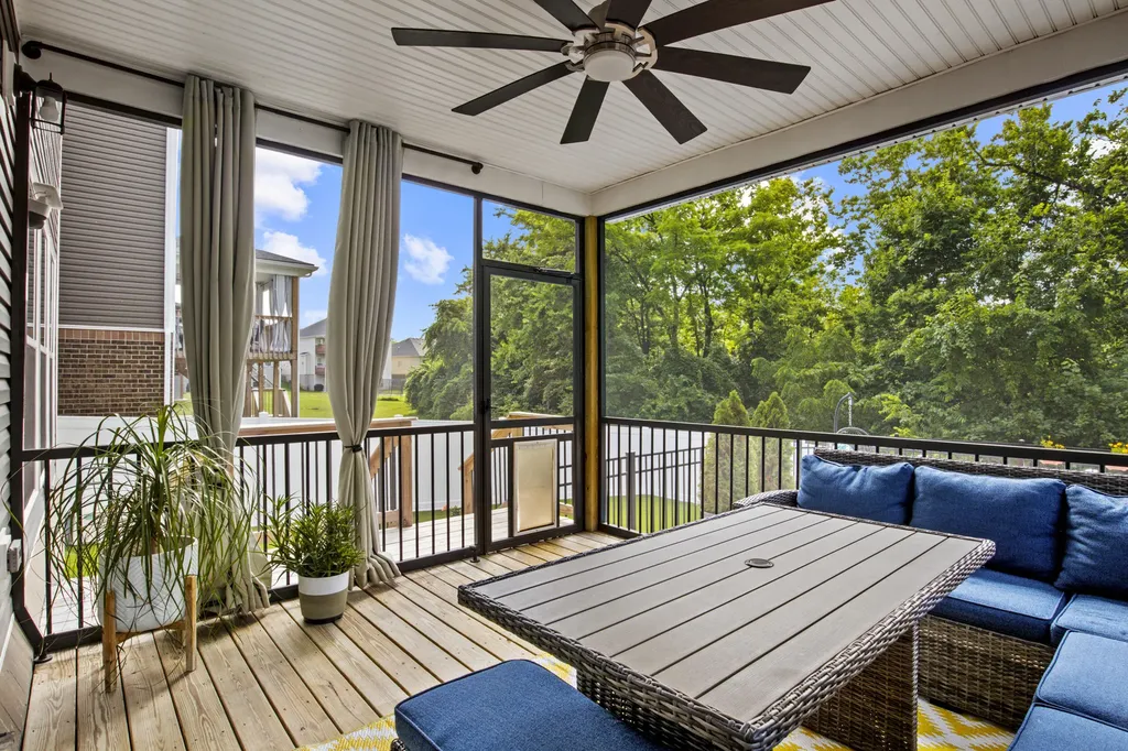 3581 Bay Springs Park Lexington KY 40509