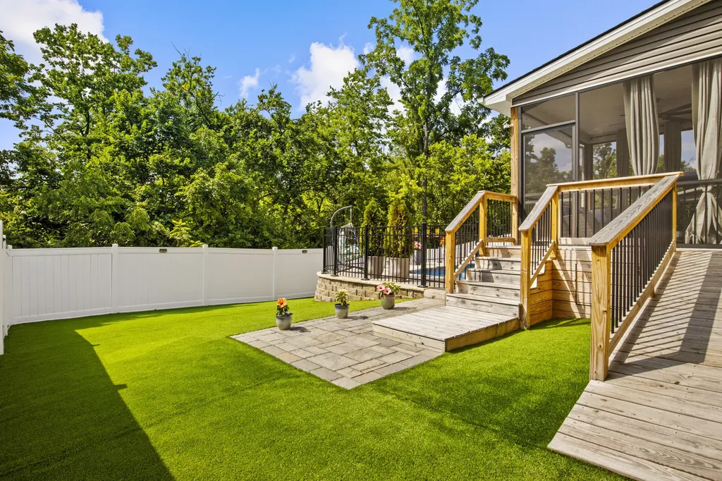 3581 Bay Springs Park Lexington KY 40509