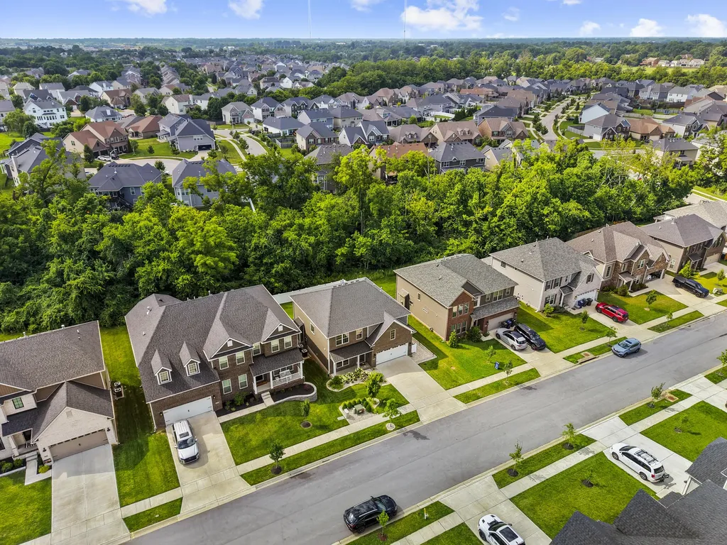 3581 Bay Springs Park Lexington KY 40509