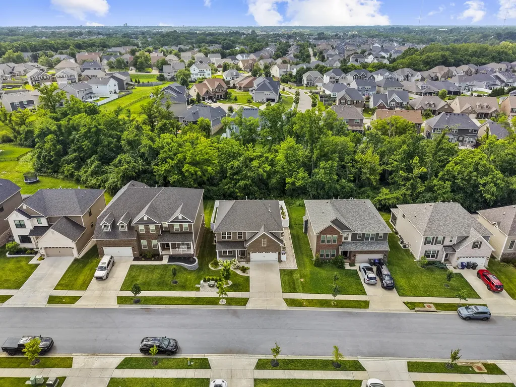 3581 Bay Springs Park Lexington KY 40509