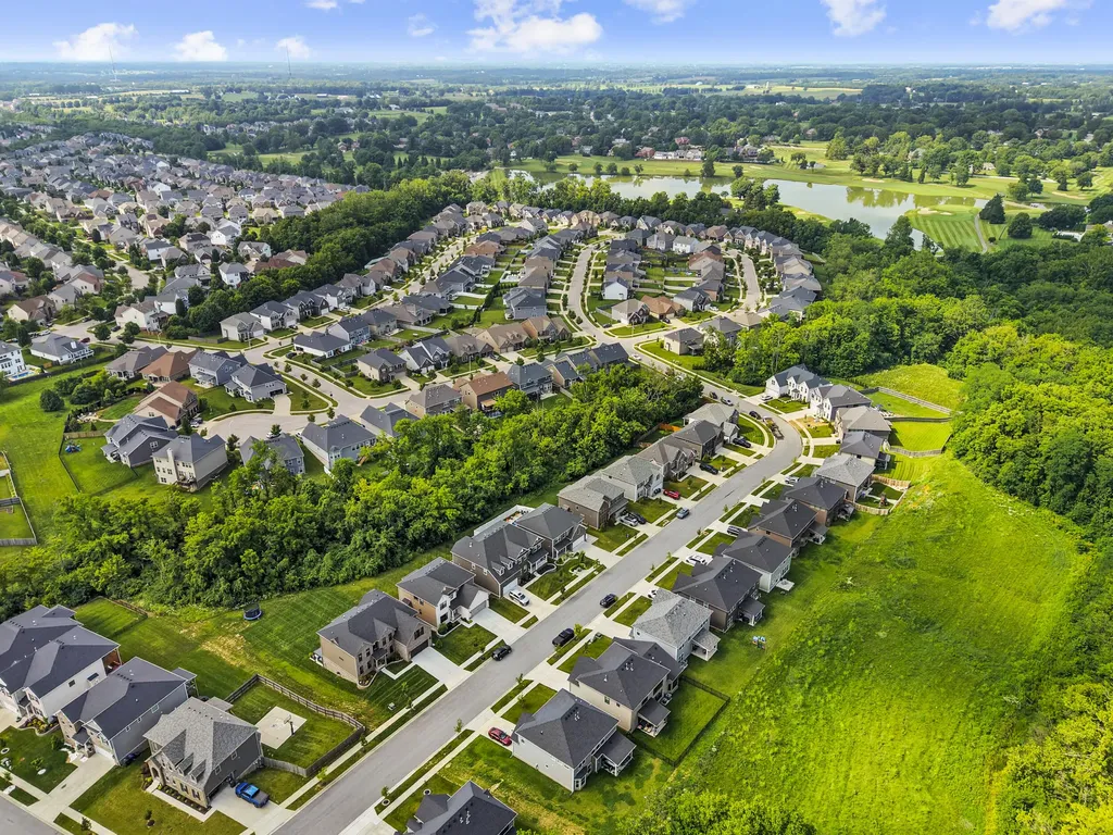 3581 Bay Springs Park Lexington KY 40509