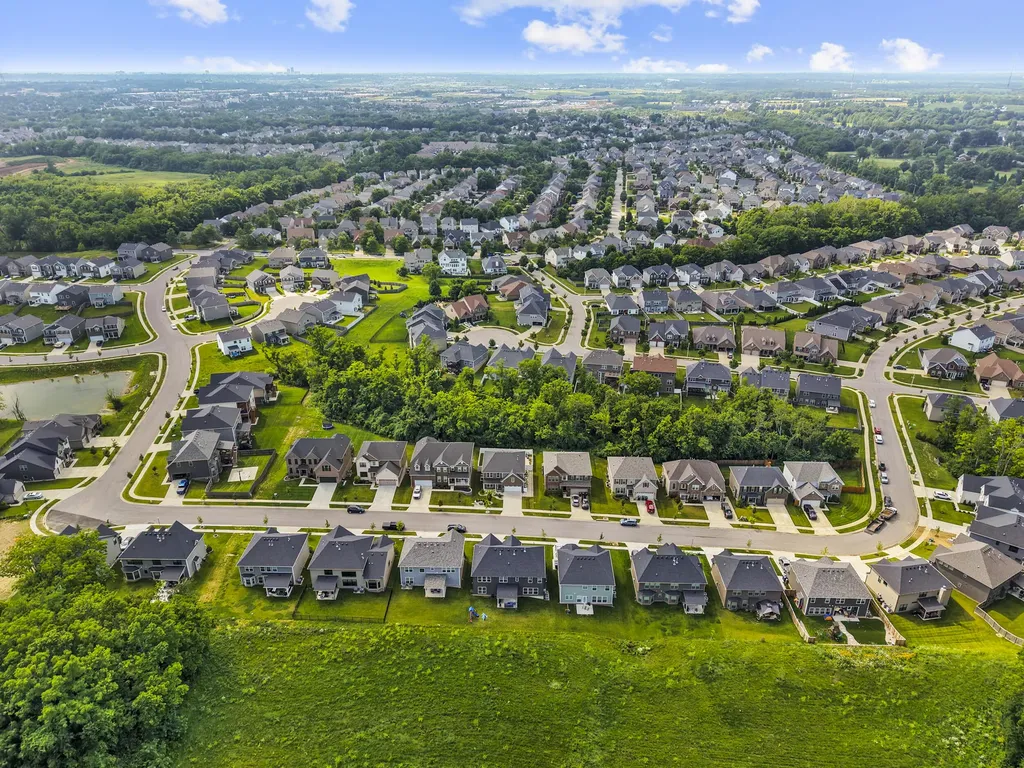 3581 Bay Springs Park Lexington KY 40509
