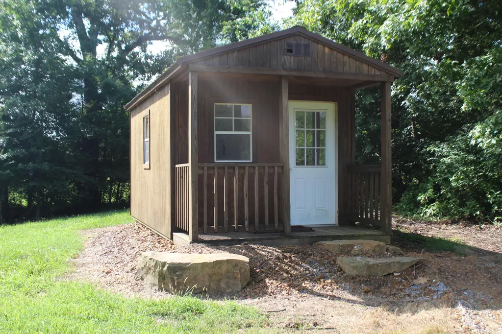 1851 U.s. 641 Benton KY 42025