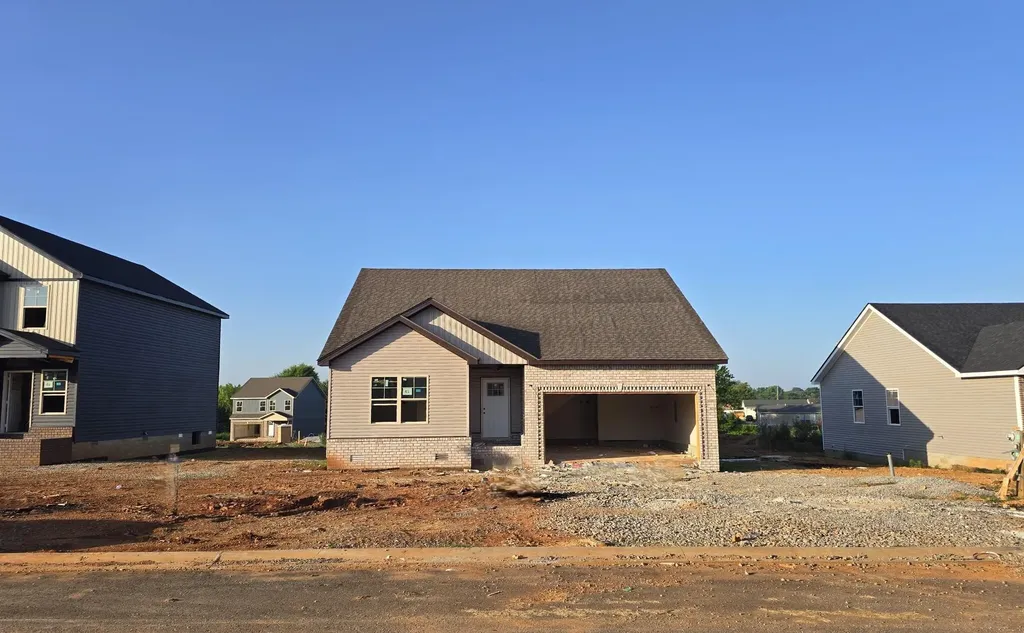 107 Kingston Court Oak Grove KY 42262