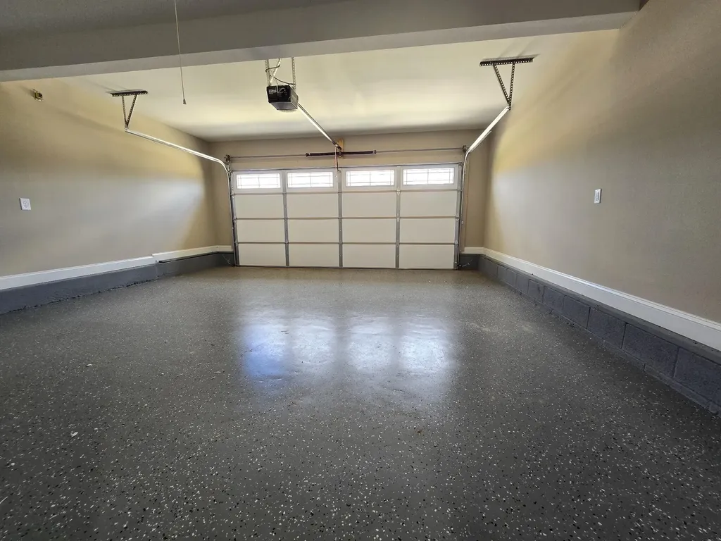 107 Kingston Court Oak Grove KY 42262