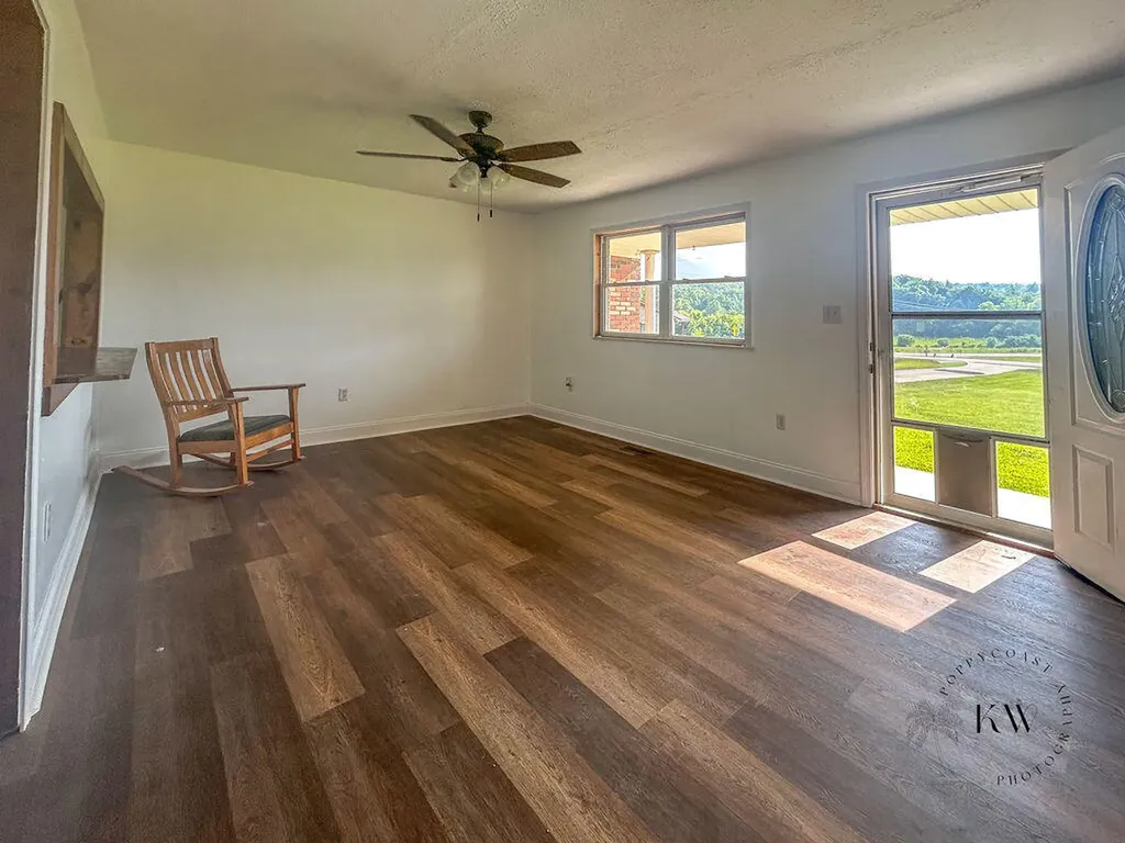4621 Liberty Road West Liberty KY 41472