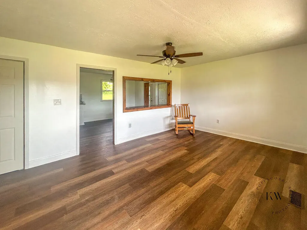 4621 Liberty Road West Liberty KY 41472