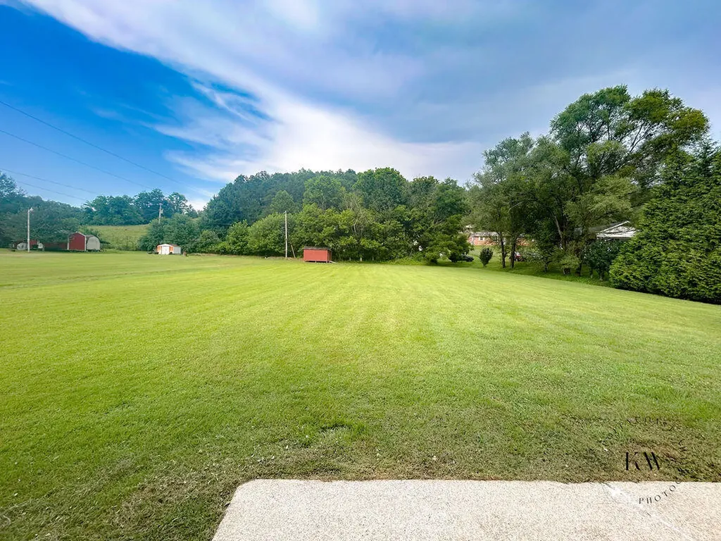 4621 Liberty Road West Liberty KY 41472