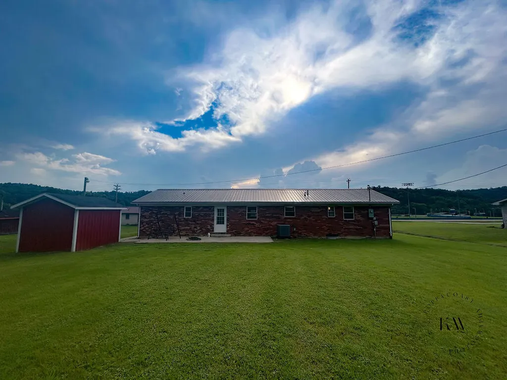 4621 Liberty Road West Liberty KY 41472