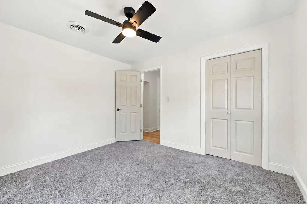 100 Fay Street Jeffersonville KY 40337